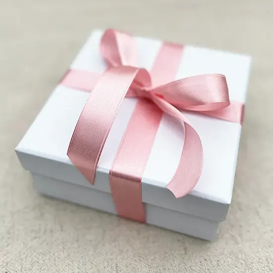 Titkos-oleles-parfumbox-02